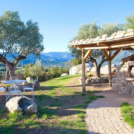 Superbe Bergerie En Pierre Vue Mer Et Montagne Sur Les Hauteurs De St Lucie De Porto-vecchio Zonza